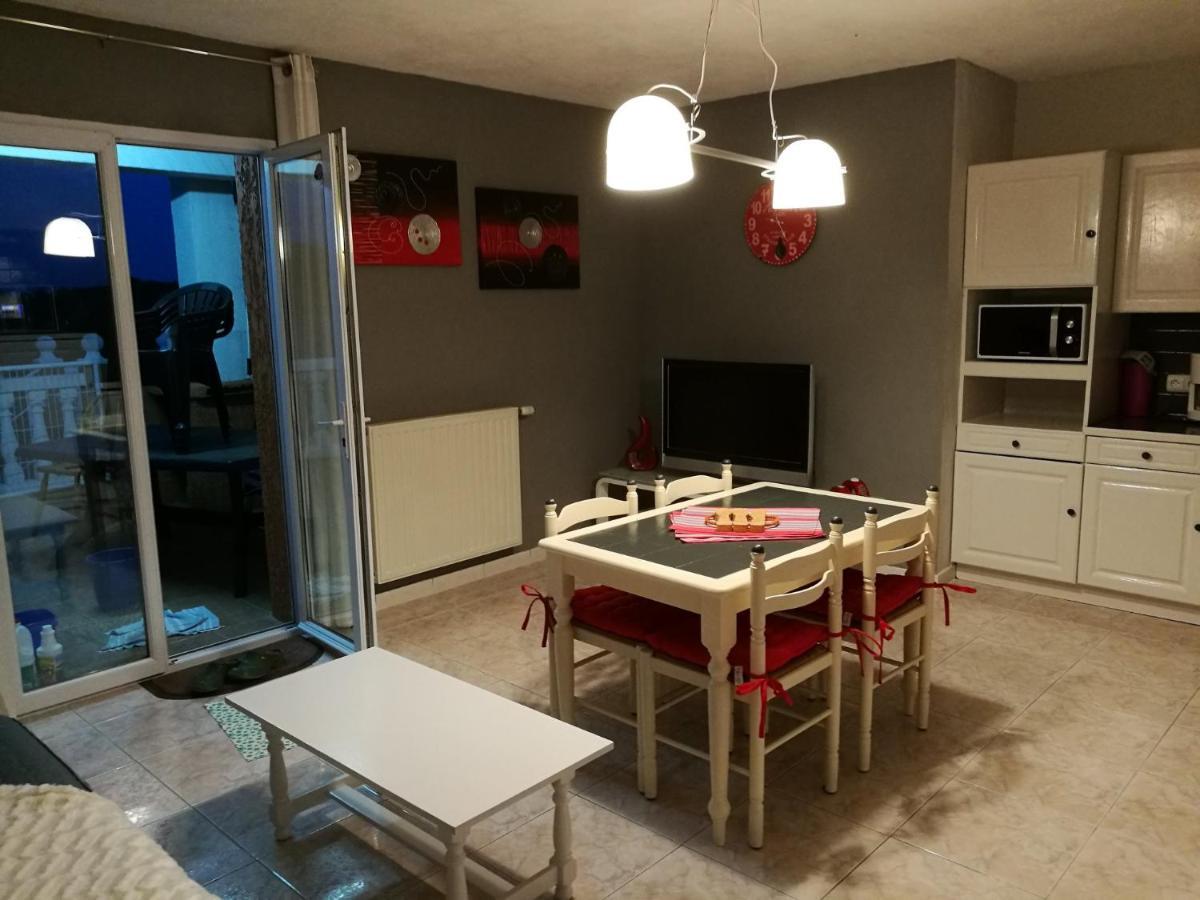 Ferienwohnung Destroisterrasses Caux Exterior foto